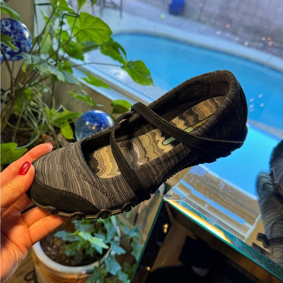 Skechers Black and Grey Mary Jane Flats - Picture 9 of 13